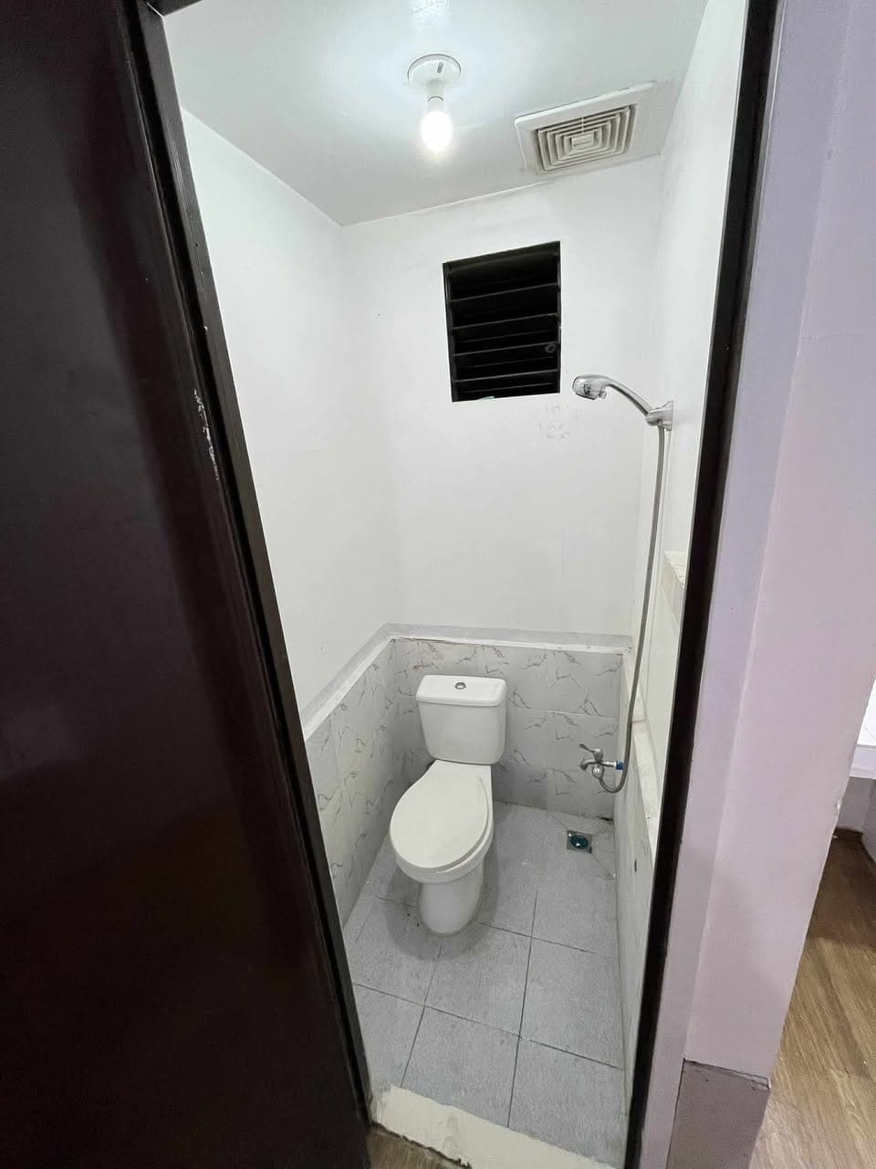 Studio-Type Unit for Rent - photo 3