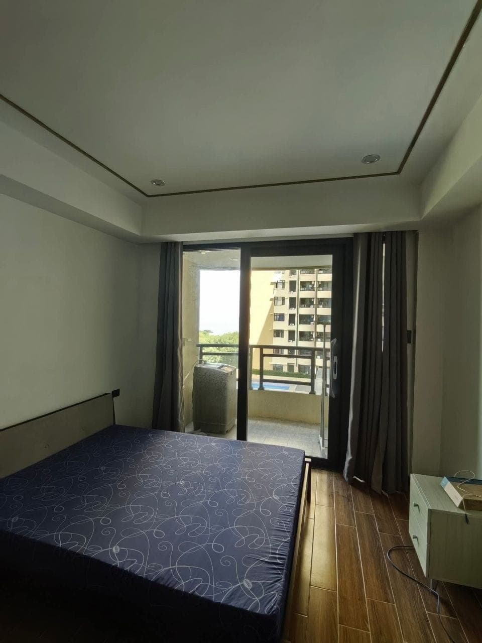 海景花园单间 20000/月 一年合同 - photo 2