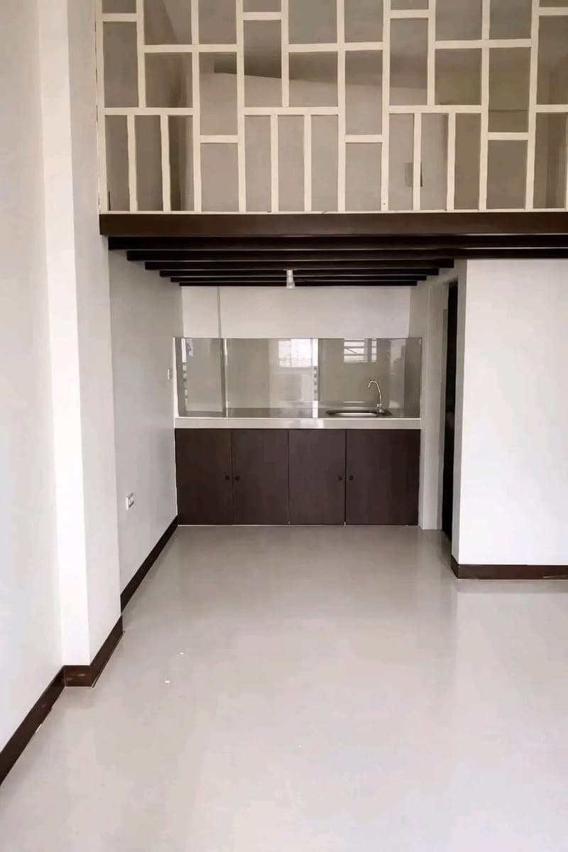 Available Studio Unit for rent - photo 1