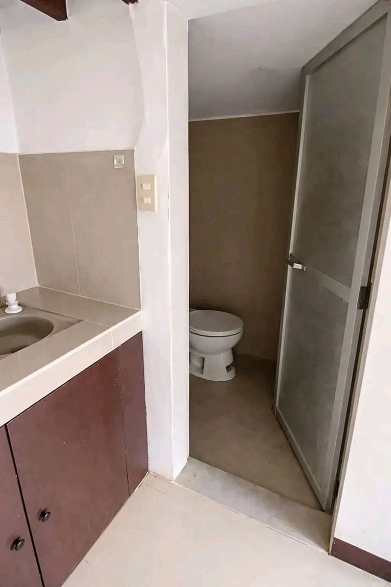 Available Studio Unit for rent - photo 2