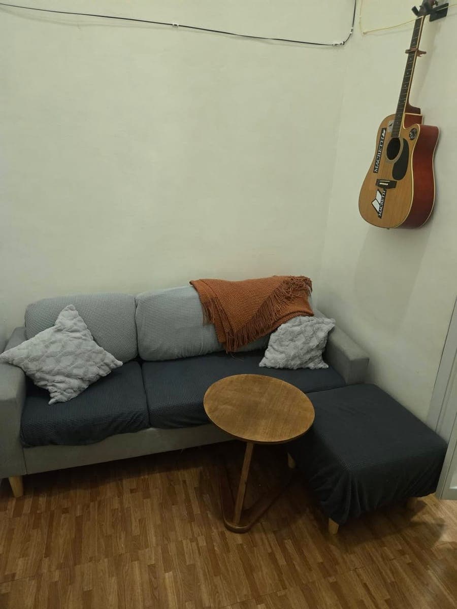 ✨ Female Bed Space Available - photo 2