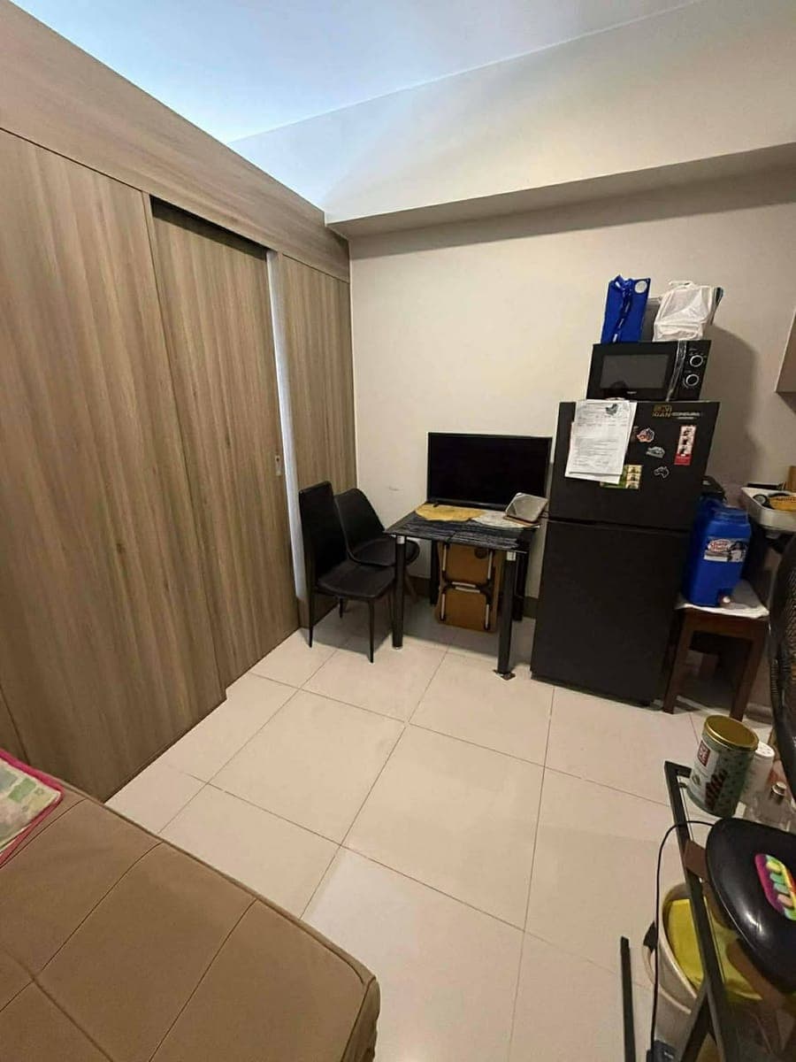 ✨ FOR LEASE | Elegant 1-Bedroom Residence with Balcony ✨ - photo 3