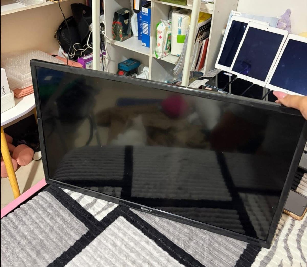Xenon Led tv 22 inches - photo 1