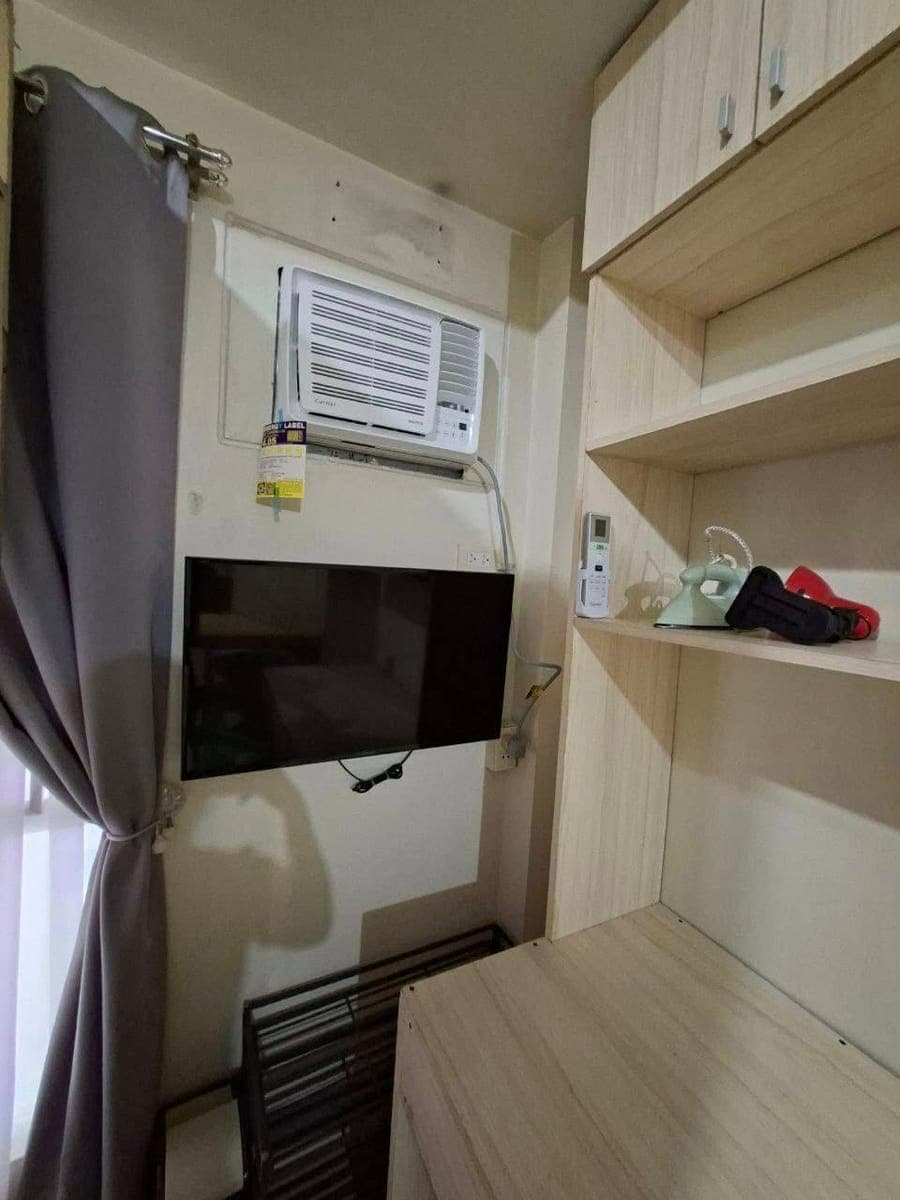 FOR RENT – Studio Unit at Pioneer Woodlands - photo 3