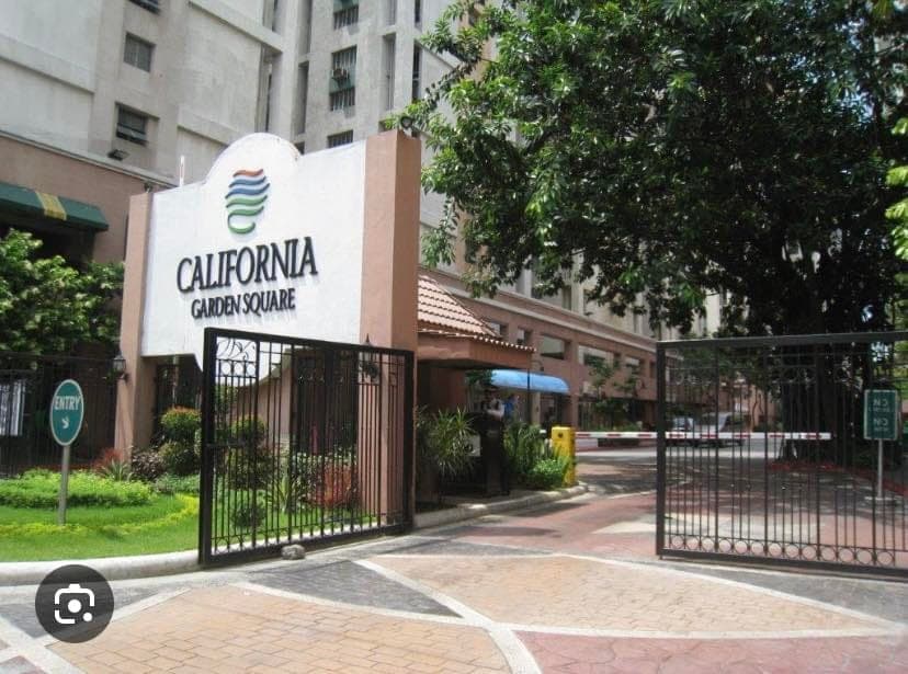 FEMALE BED SPACE California Garden Square Mandaluyong - photo 1