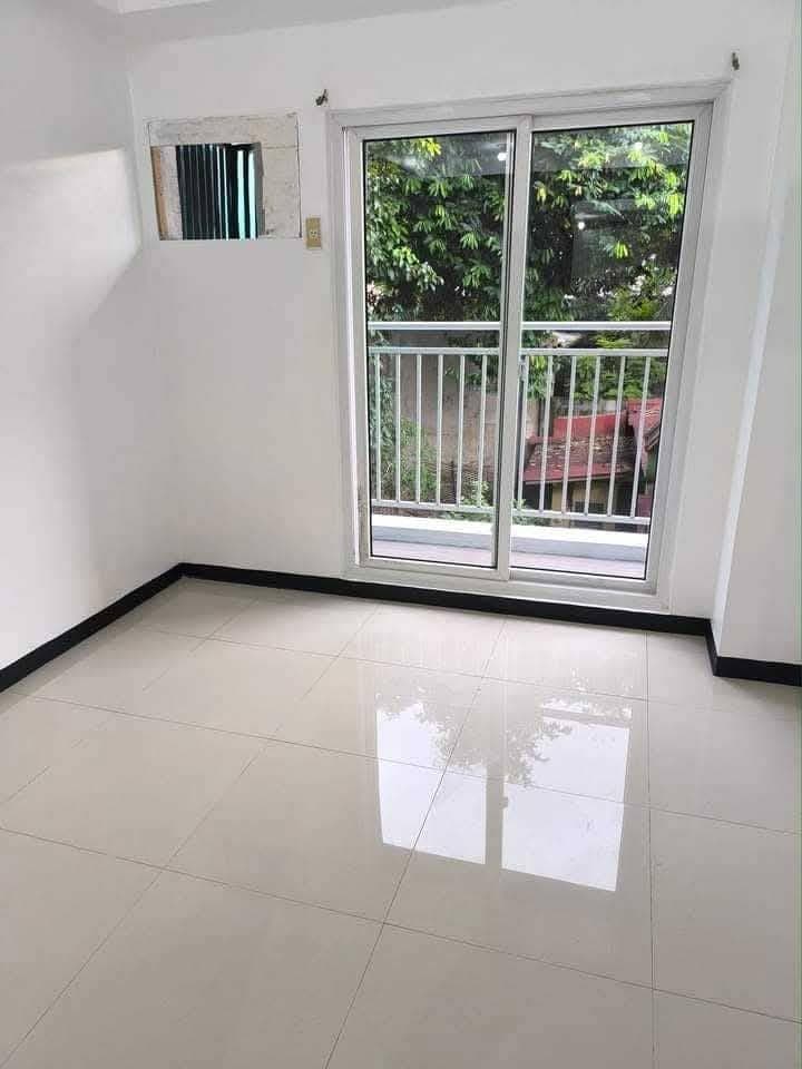 Condo for rent - photo 2