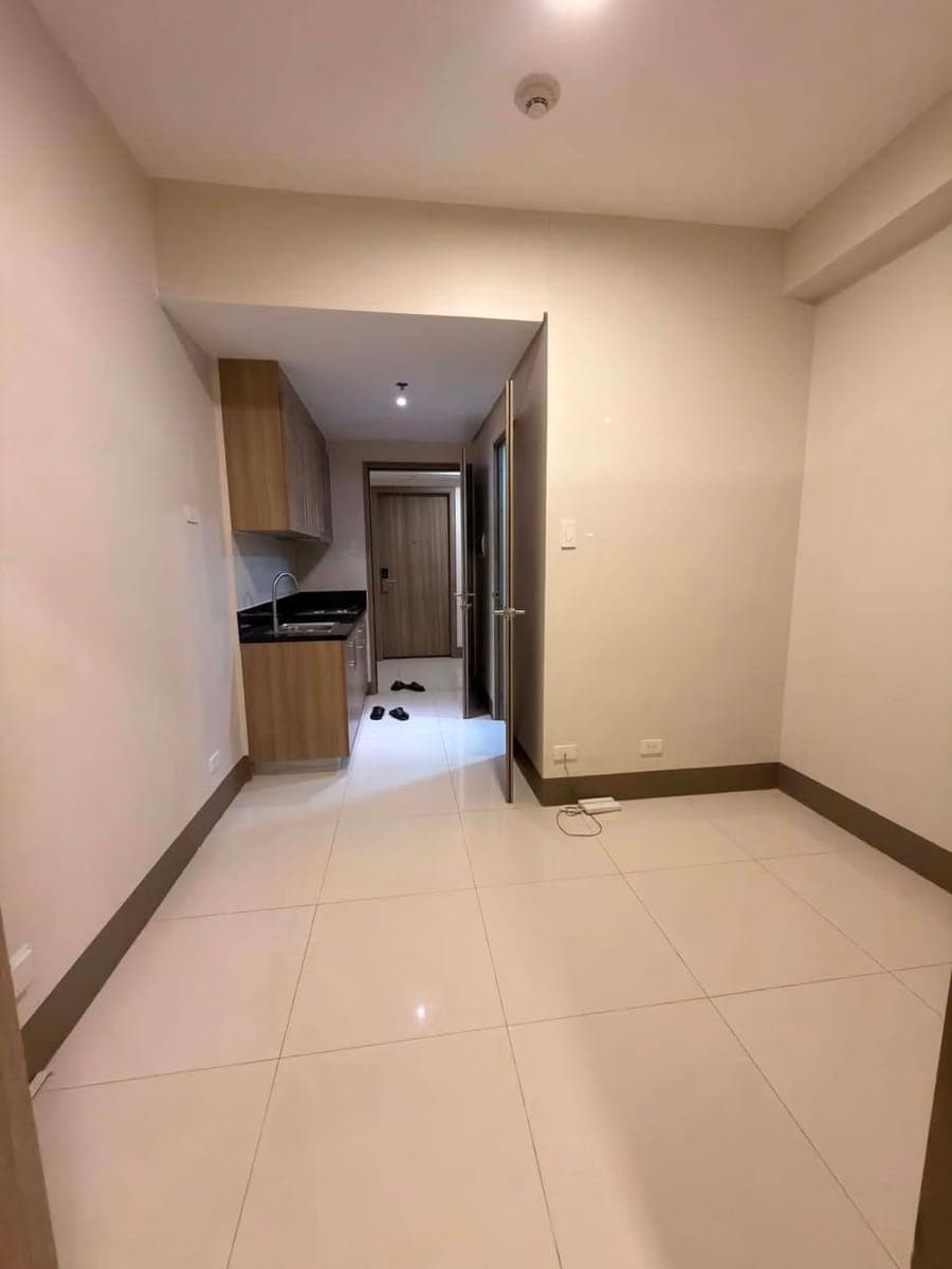 1Bedroom Bare Unit with balcony 🥳 - photo 4