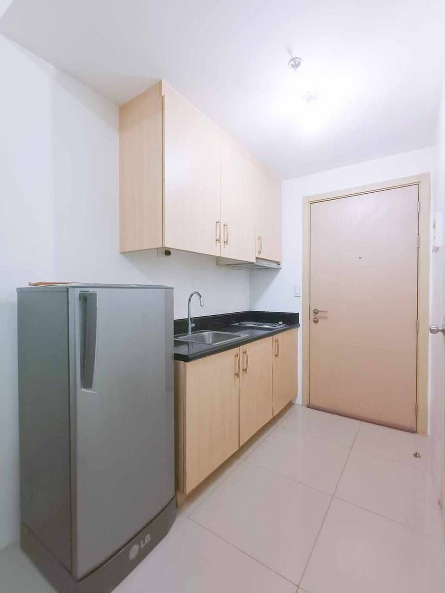 𝐅𝐎𝐑 𝐑𝐄𝐍𝐓: Furnished 1 Bedroom No Balcony SMDC Light Residences - photo 1