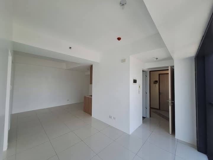 CONDO SHARING / 1 MONTH ADVANCE ONLY MOVE IN NA - photo 4