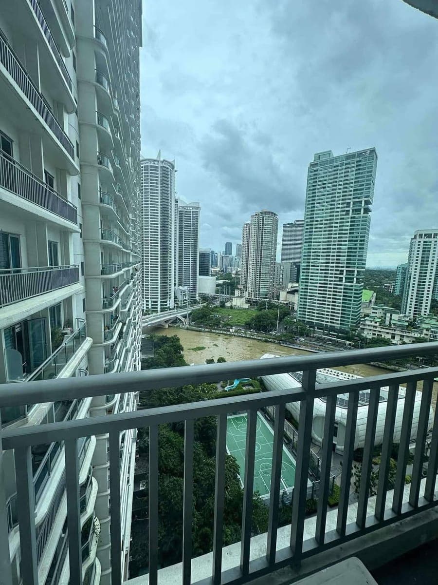 📍 CONDO UNIT FOR LEASE - photo 1