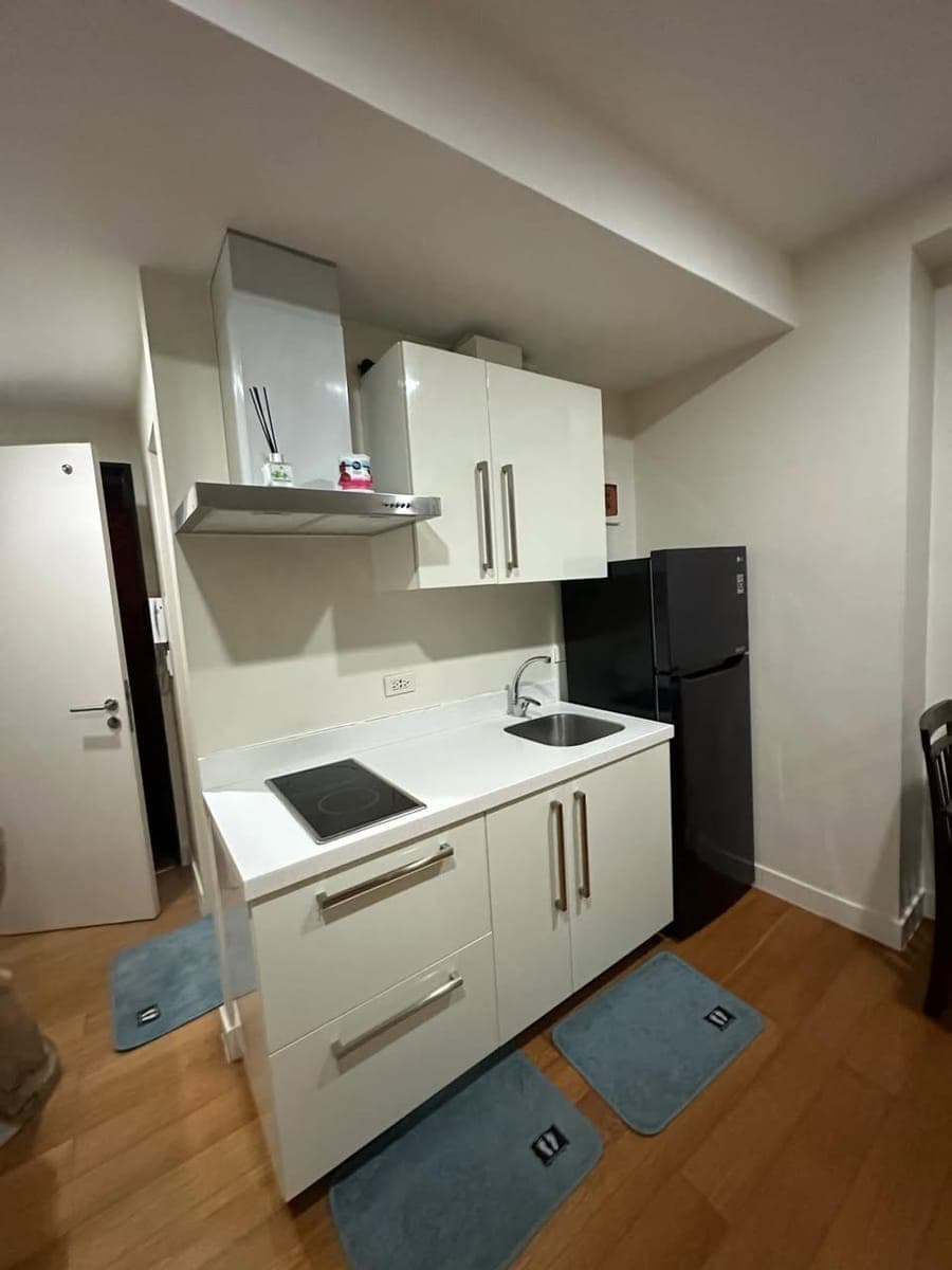 📍 CONDO UNIT FOR LEASE - photo 2
