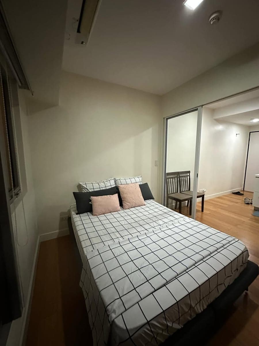 📍 CONDO UNIT FOR LEASE - photo 4
