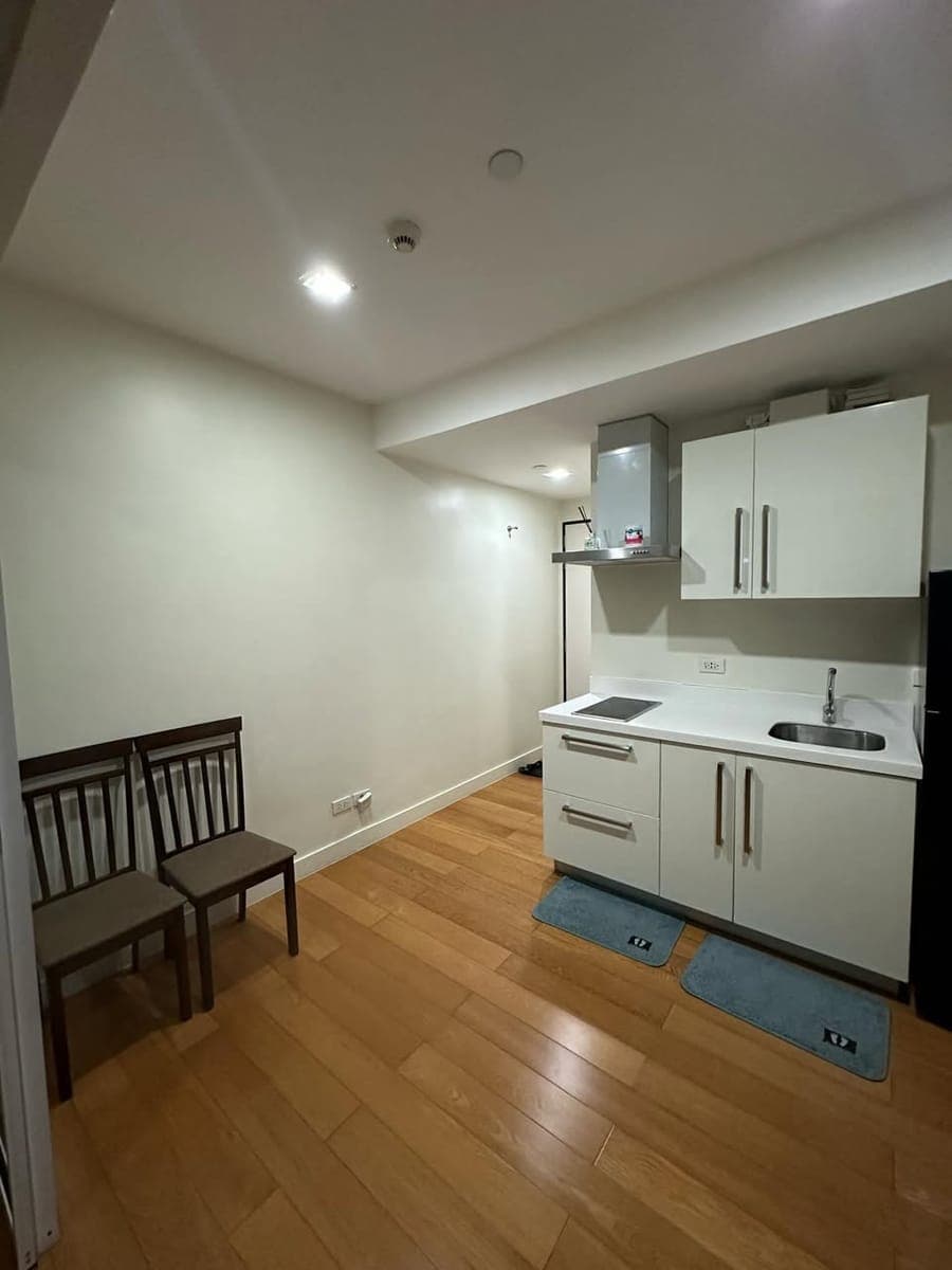 📍 CONDO UNIT FOR LEASE - photo 5