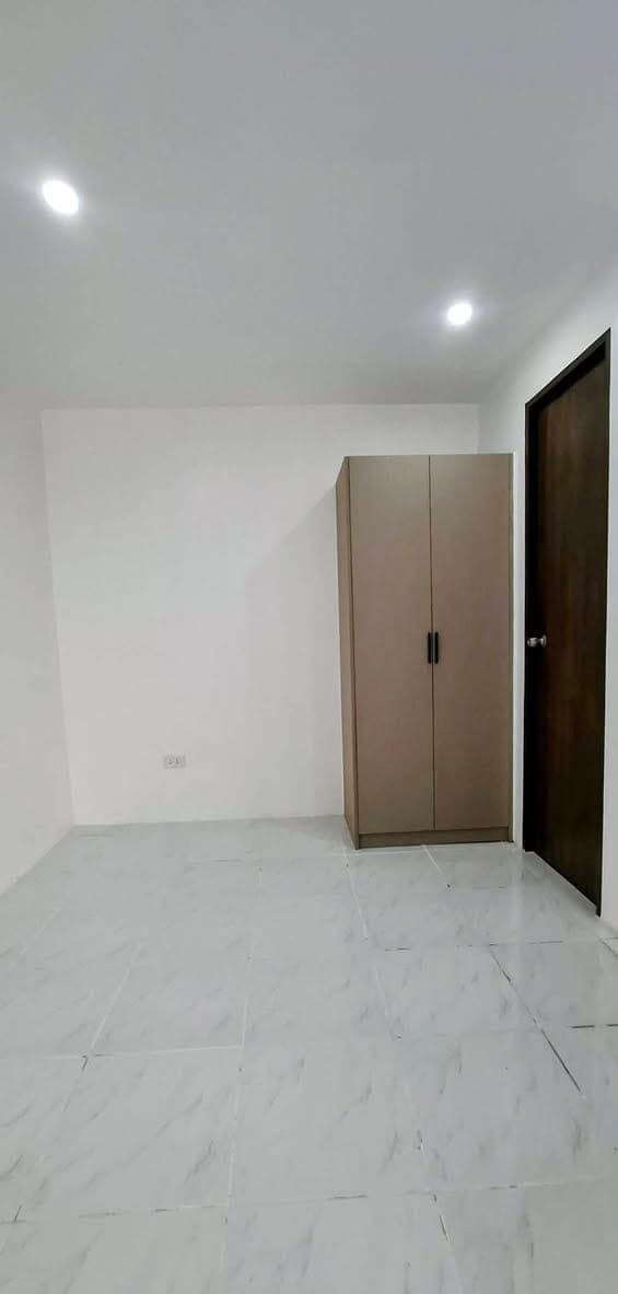 12,500 per month - photo 1