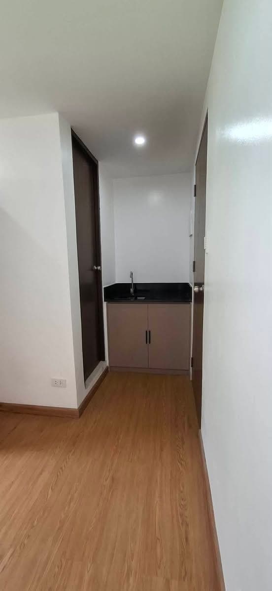 15k per month loft type - photo 3