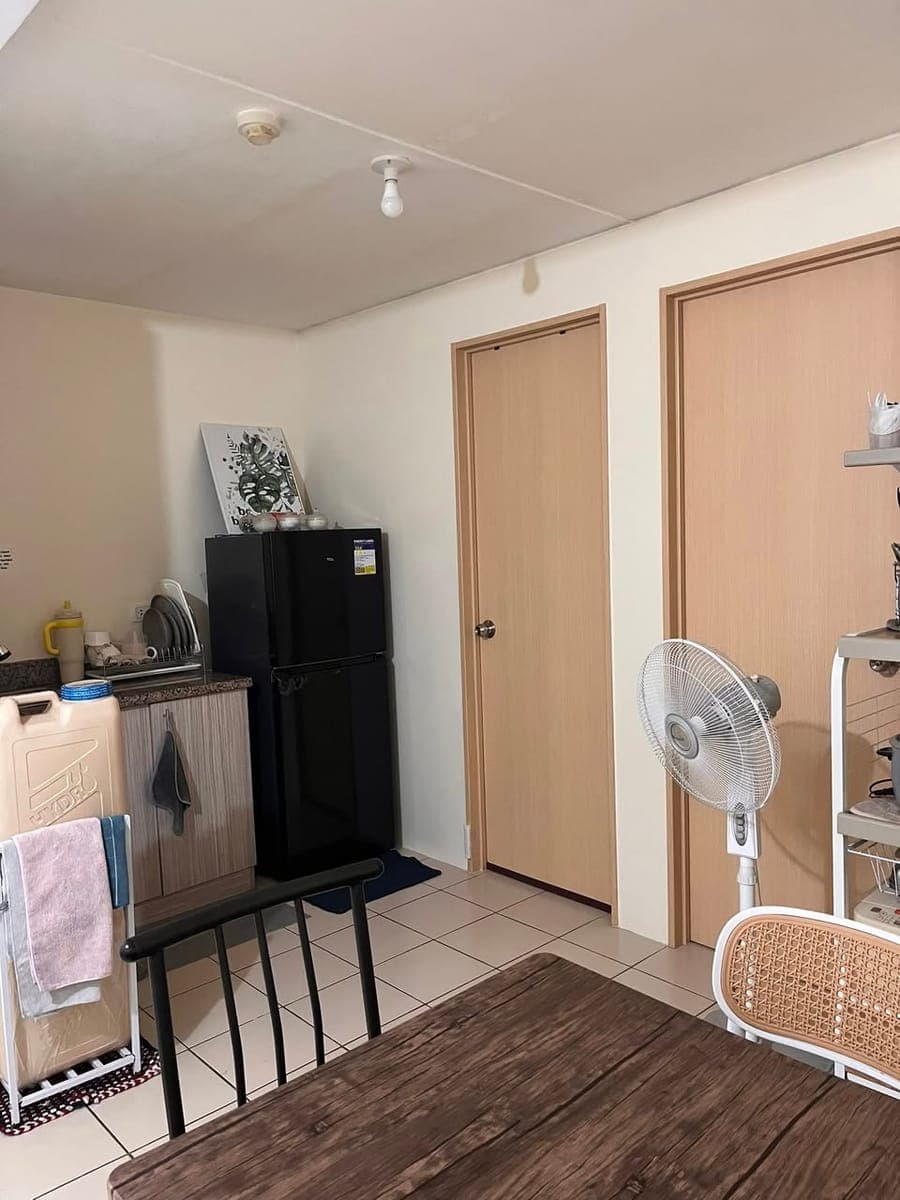 Room for Rent ✨ For Ladies Only ✨ - photo 4