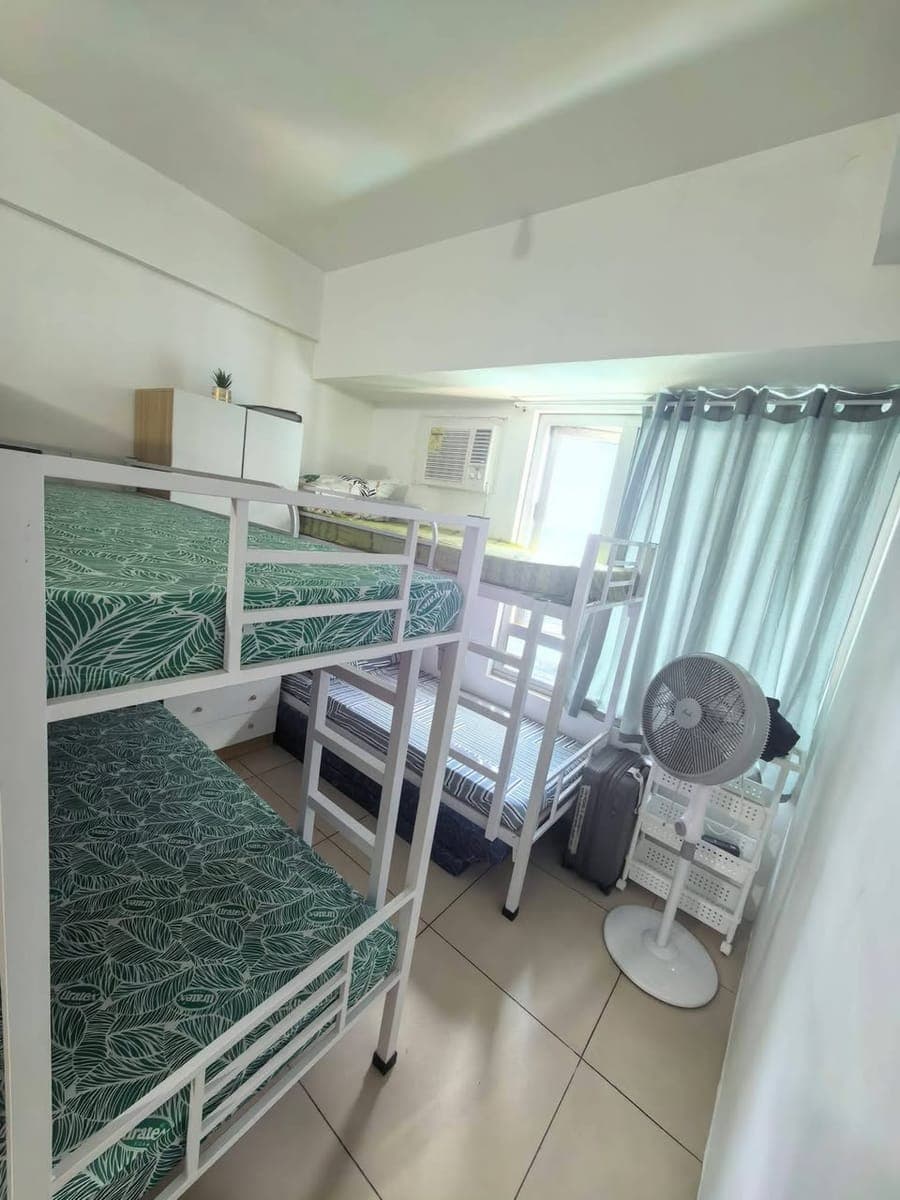‼️ MALE BEDSPACE AVAILABLE ‼️ - photo 2