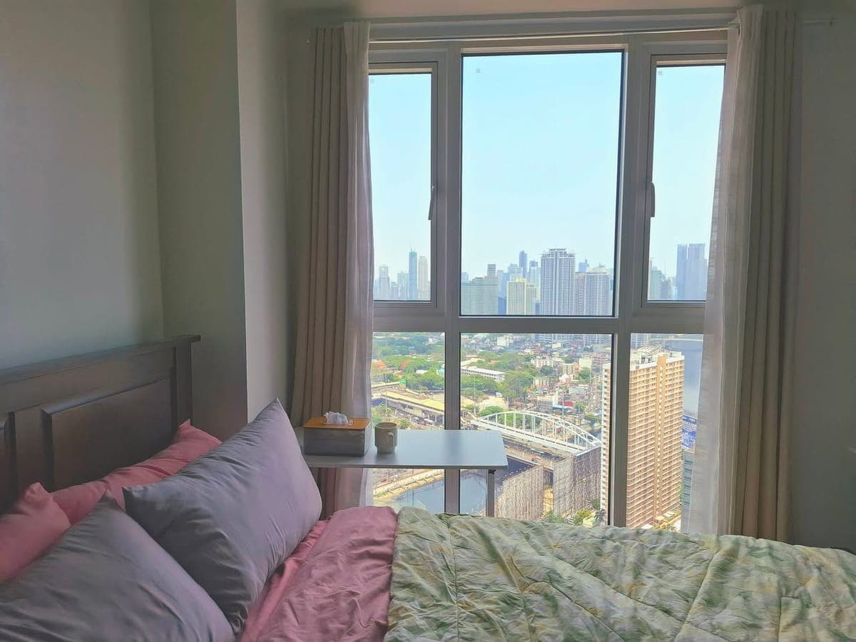 FOR RENT ASAP - Studio Room with amazing view, Semi Furnished. Available now. AXIS Residences. PM for viewing. 17k. - photo 2