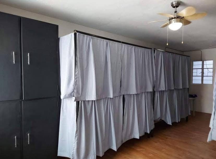 BEDSPACE FOR RENT MALE OR FEMALE - photo 2