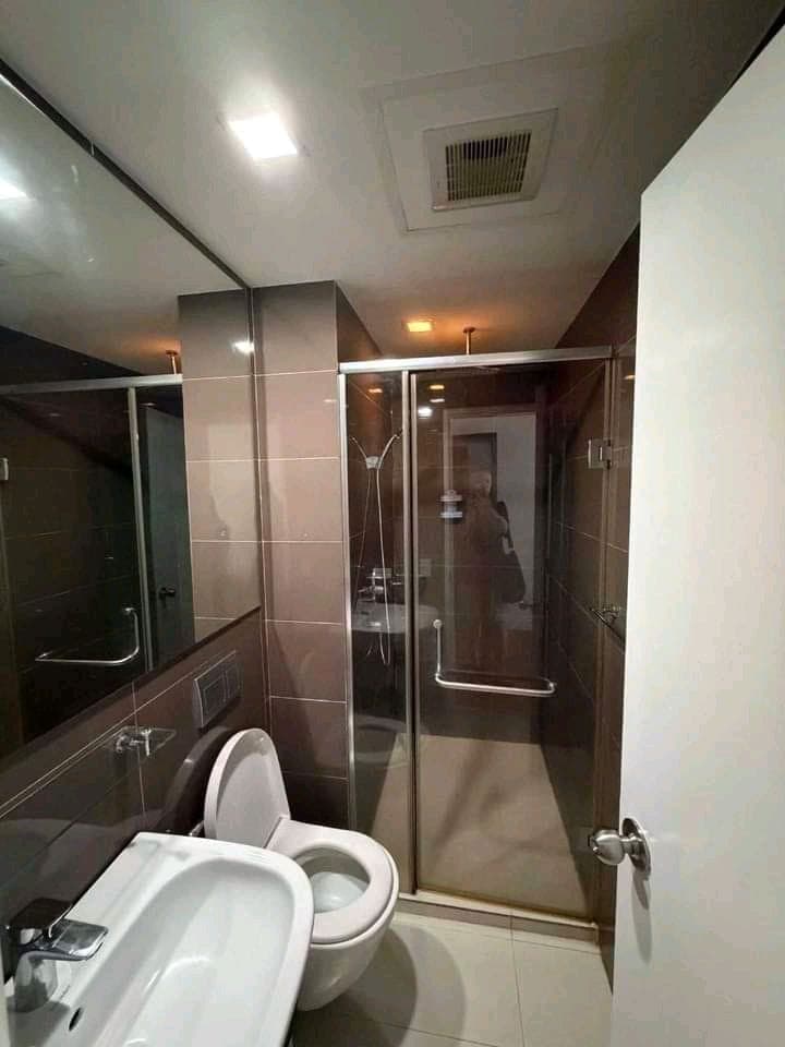 𝐅𝐎𝐑 𝐑𝐄𝐍𝐓 One Bedroom with balcony Condo in Acqua Private Residences, - photo 5