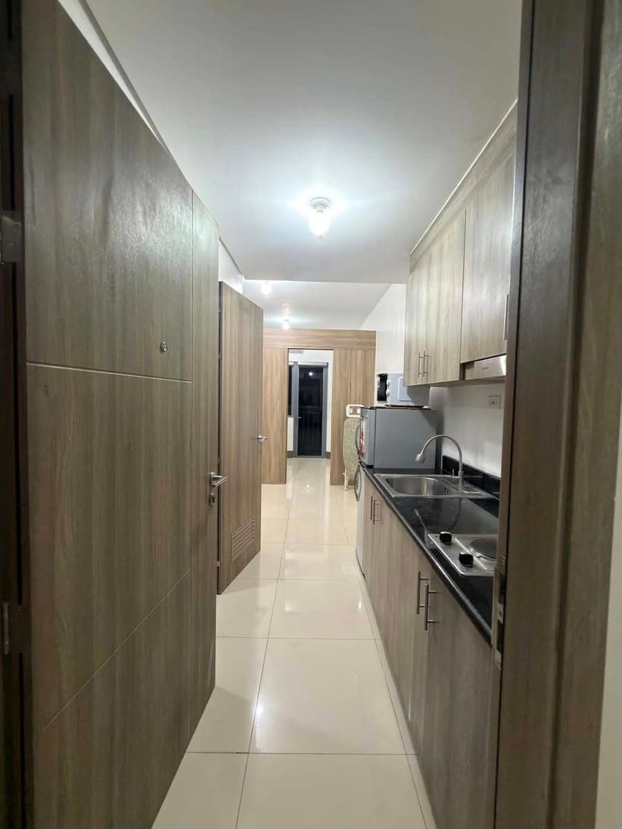 1Bedroom Bare Unit with balcony 🥳 - photo 1