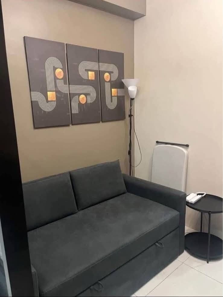 FOR RENT: ₱20,000 exclusive assoc dues - photo 3