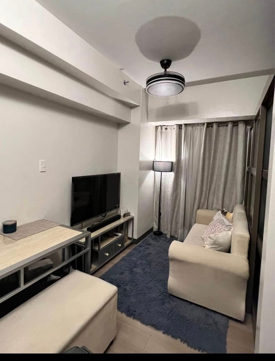 🏢 FOR RENT – Pioneer Heights 1 - photo 1