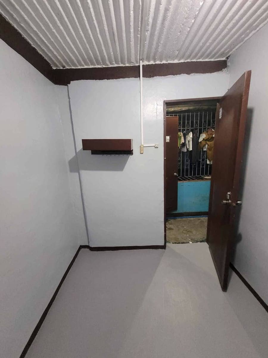 ROOM FOR RENT - photo 1