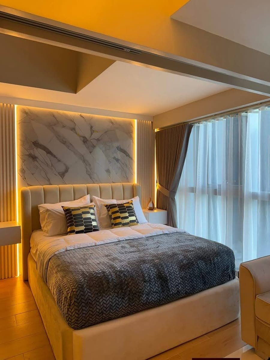 FOR LEASE: Newly Turnover 1 BR in Uptown Parksuites 1, BGC - photo 1