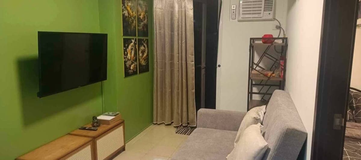 FOR RENT 1BEDROOM WITH BALCONY in PIONEER WOODLANDS MANDALUYONG - photo 1