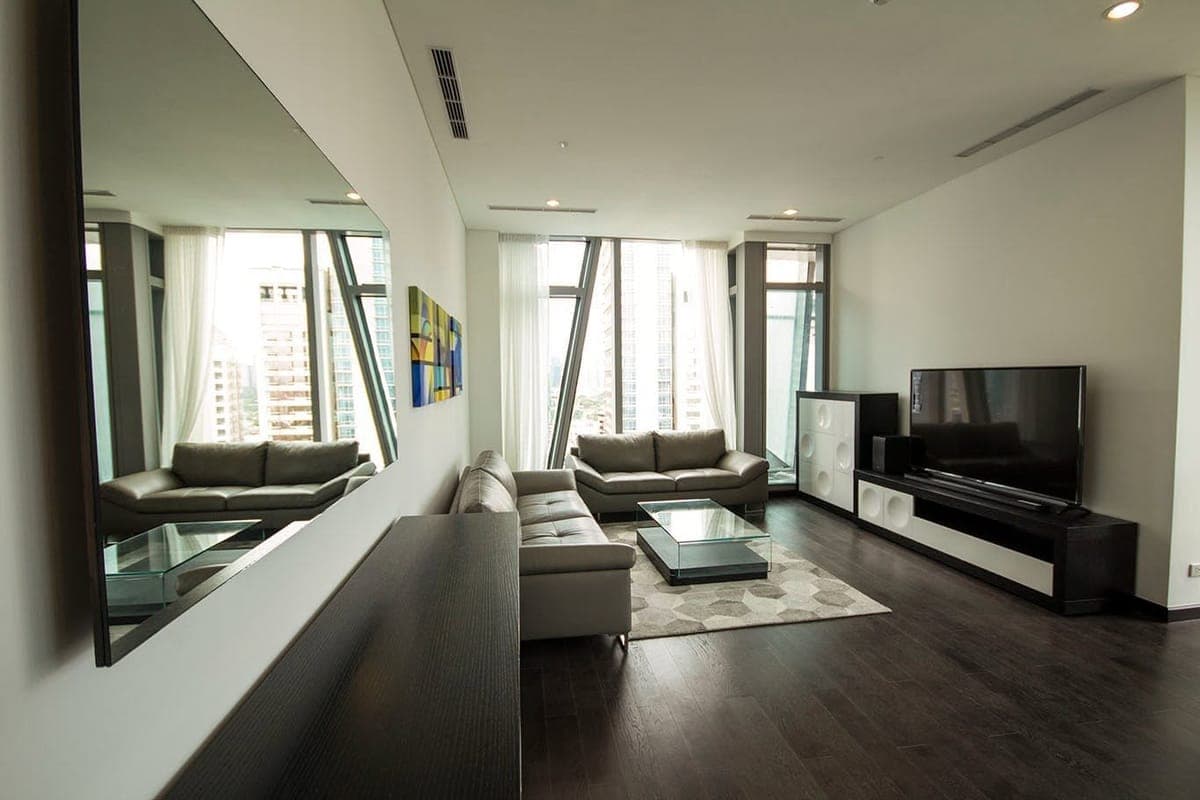📍 CONDO UNIT FOR LEASE - photo 2