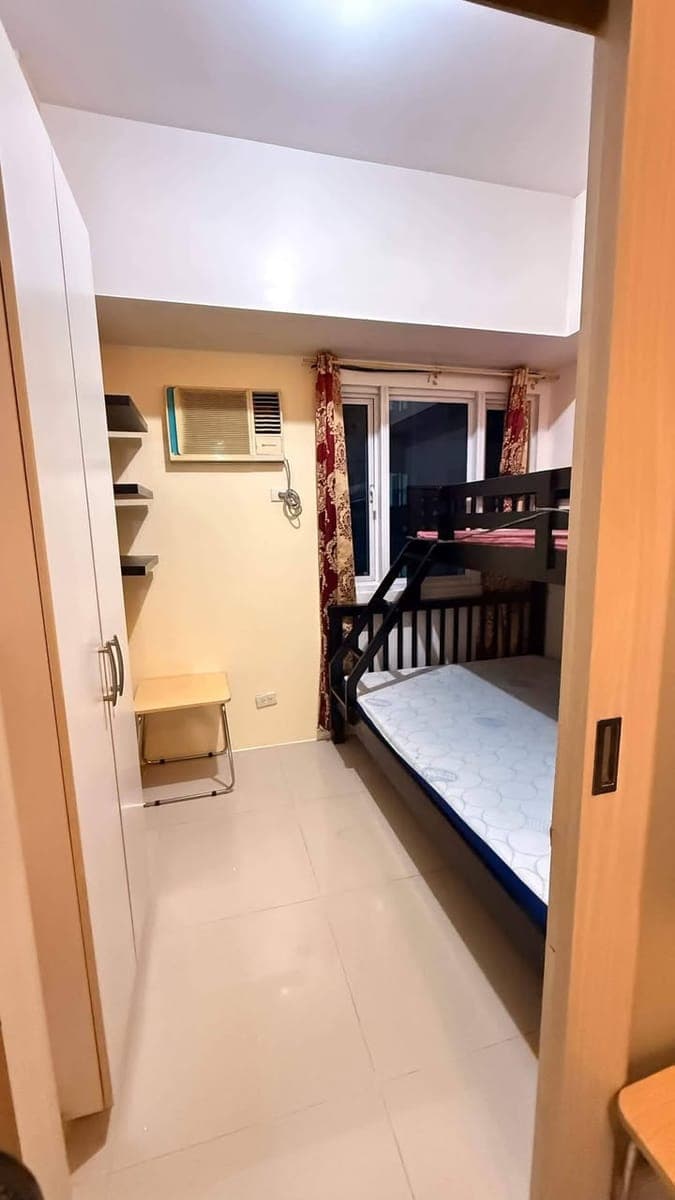 1br light for rent - photo 2