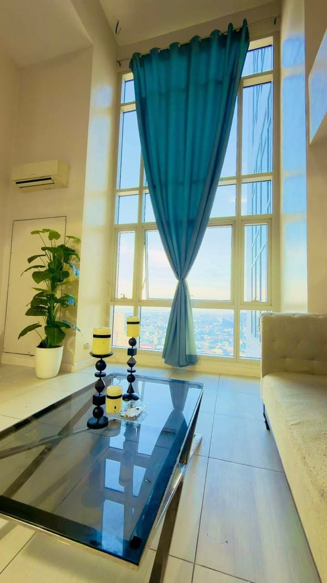 1 BEDROOM LOFT FOR RENT! - photo 1