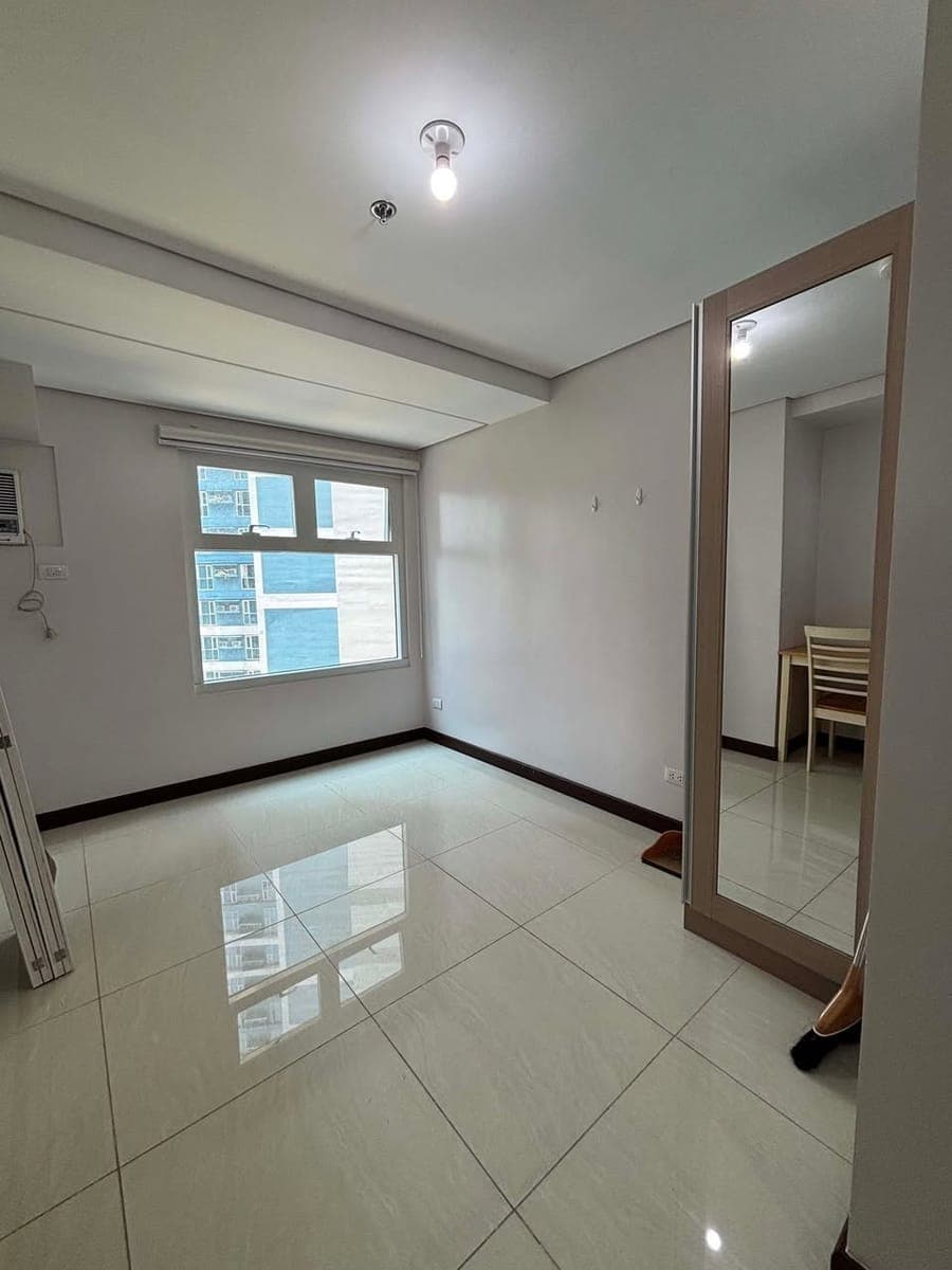 STUDIO PETS ARE ALLOWED FOR RENT NEAR MRT BONI - photo 1