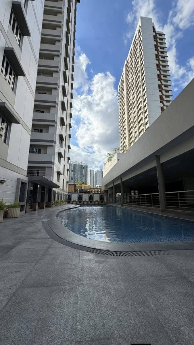 Affordable Bare 1BR Unit for Rent - photo 5