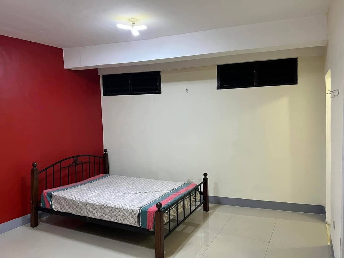 STUDIO TYPE FOR RENT (1 studio type room available ONLY)😊 - photo 2
