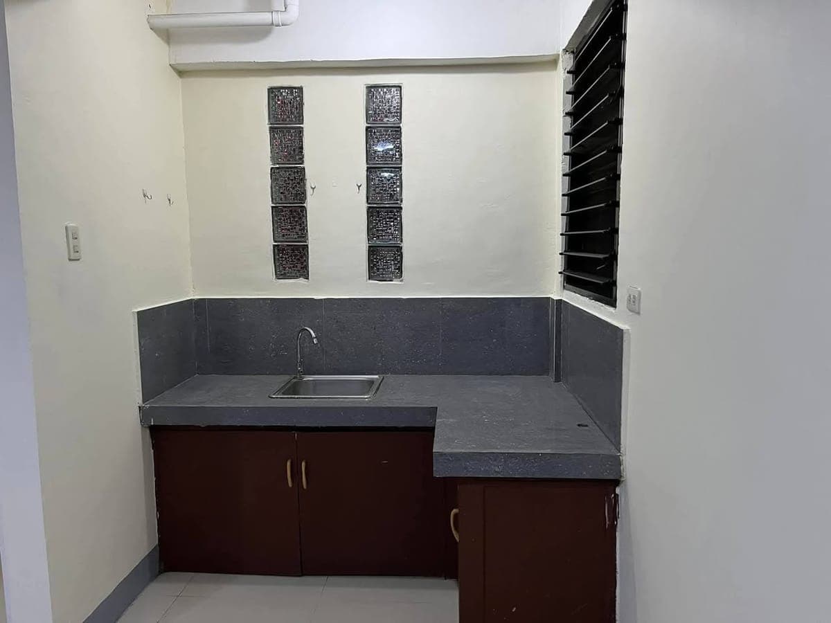 STUDIO TYPE FOR RENT (1 studio type room available ONLY)😊 - photo 5