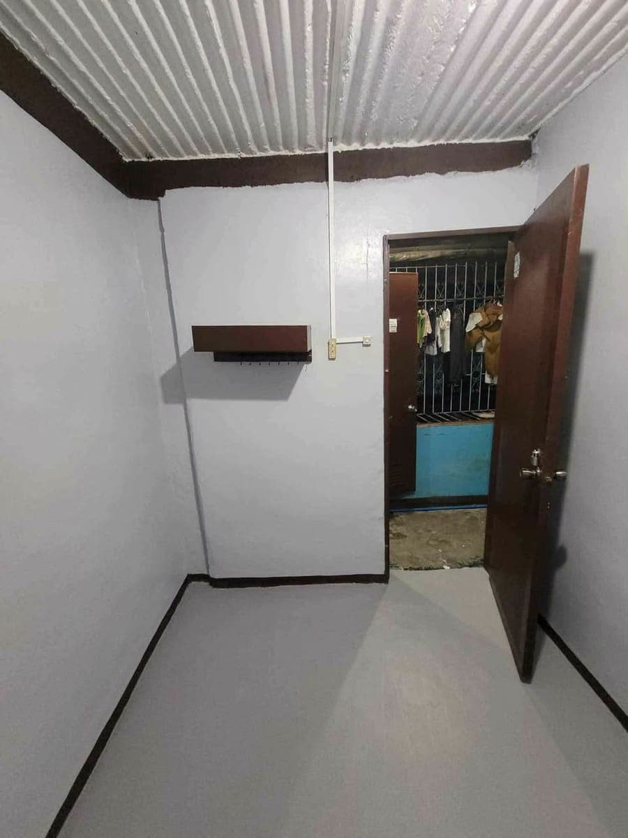 ROOM FOR RENT - photo 3