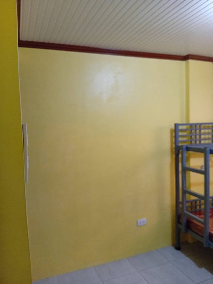 Available Room for rent - photo 2