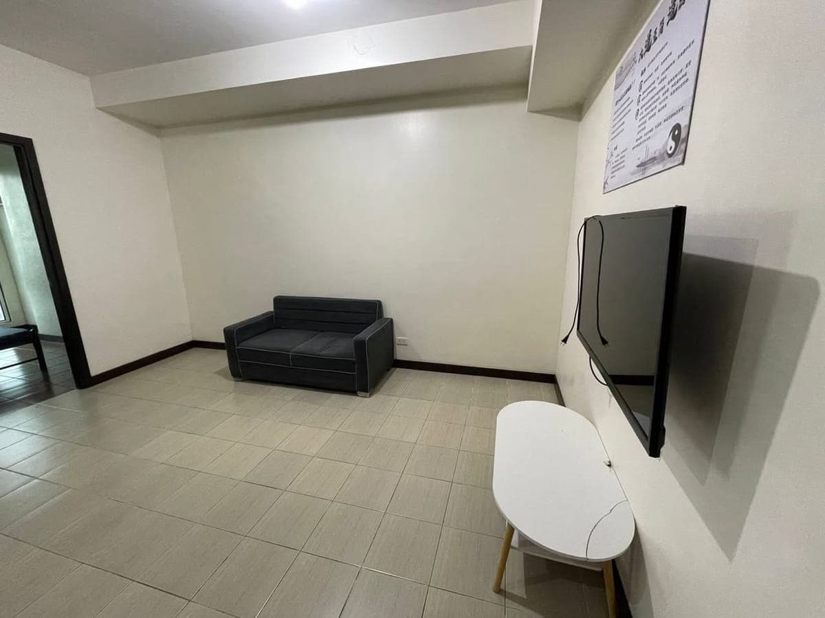 📍 CONDO UNIT FOR LEASE - photo 3