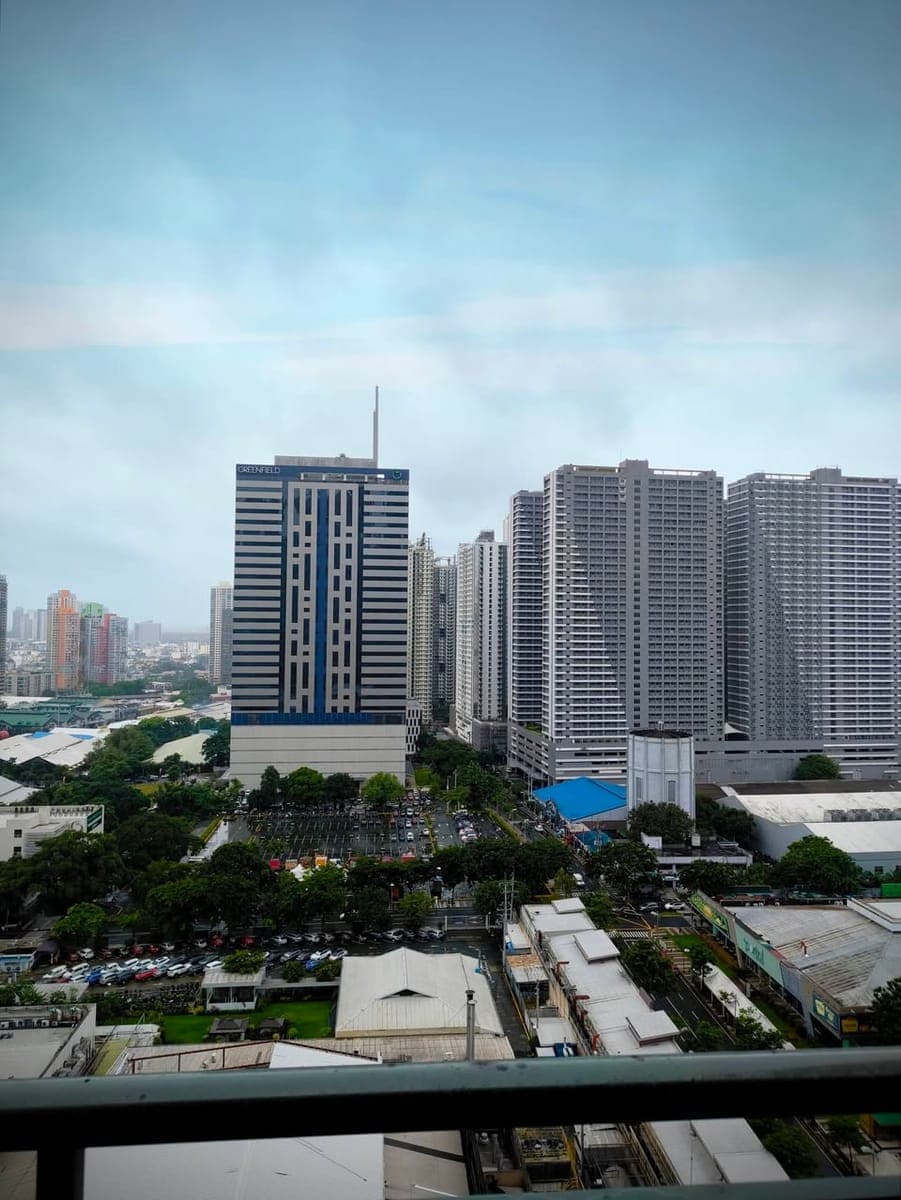 Available for Rent: 1-Bedroom Fully Furnished Condo Unit - photo 3