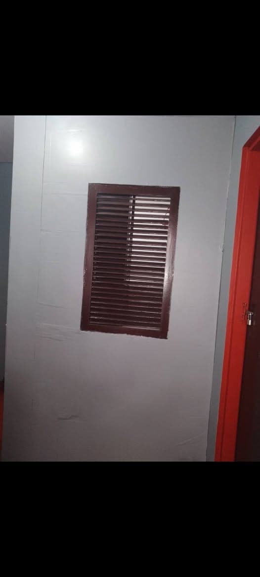 Room for rent 4500 monthly. For 2 persons only. Location Aglipay st Mandaluyong landmark Mandaluyong Elem skul. - photo 1
