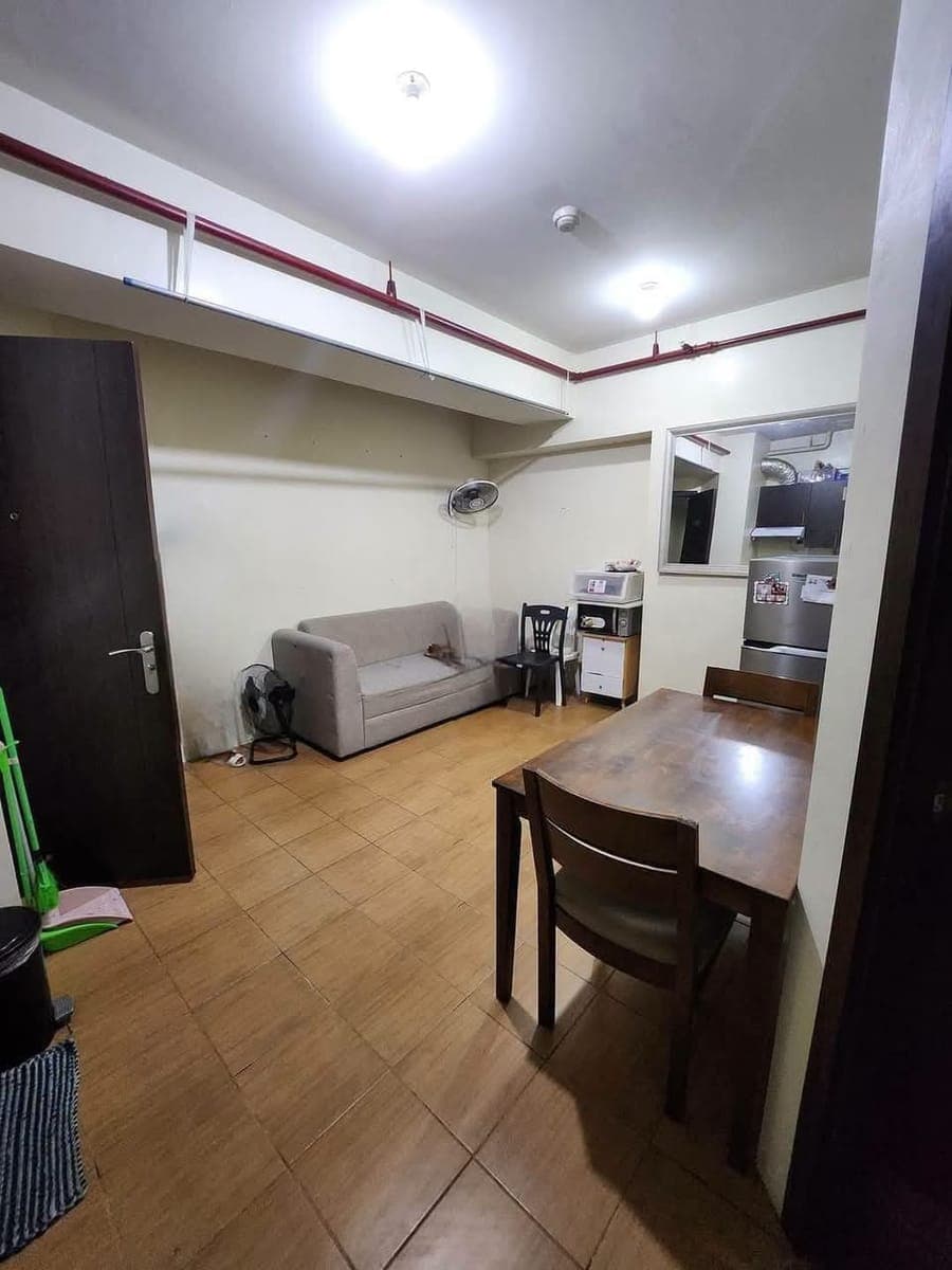 FOR RENT Condo: 2 Bedroom Furnished - photo 2