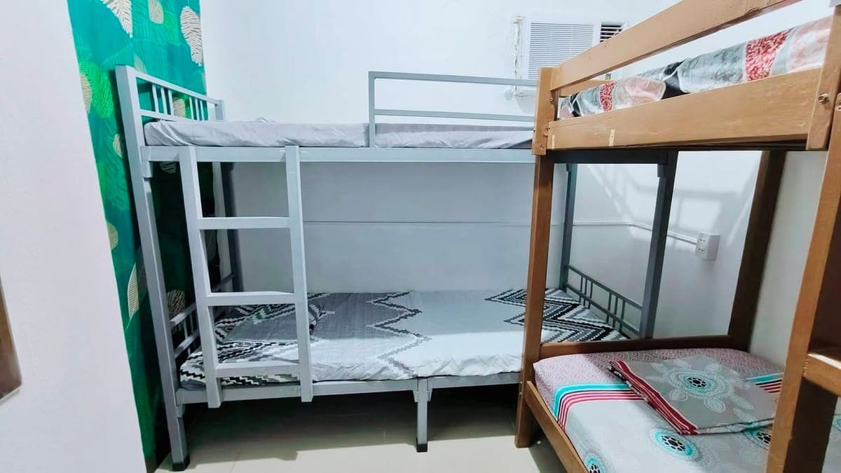 AVAILABLE FEMALE CONDO SHARING-BEDSPACER - photo 4