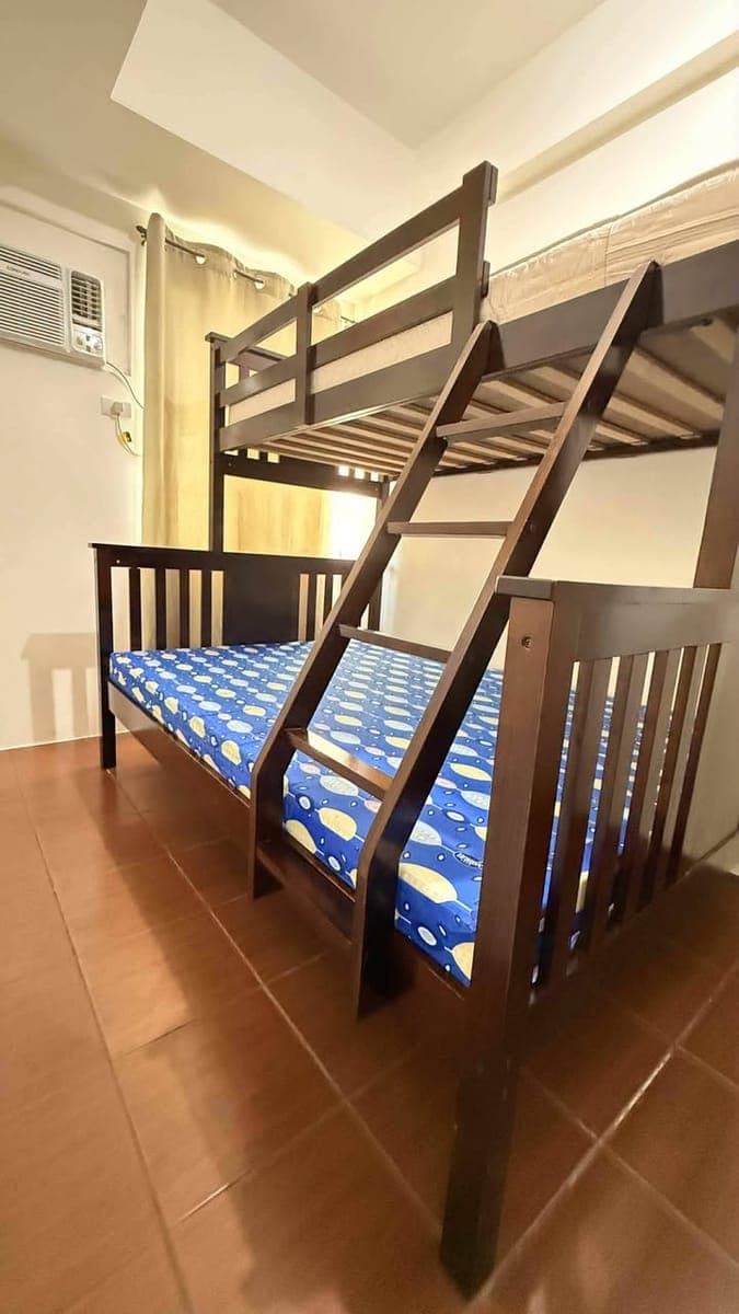 1br Pioneer Woodlands for rent - photo 2