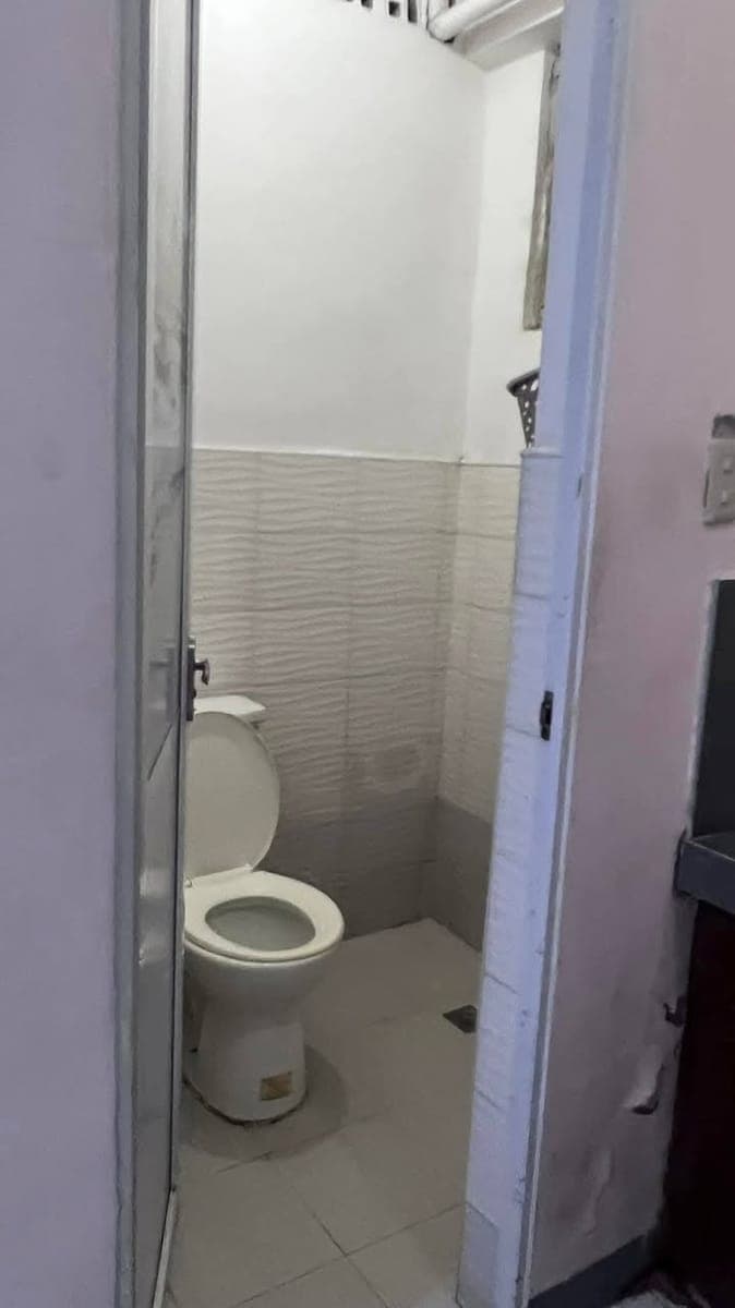 STUDIO TYPE FOR RENT (1 studio type room available ONLY)😊 - photo 5