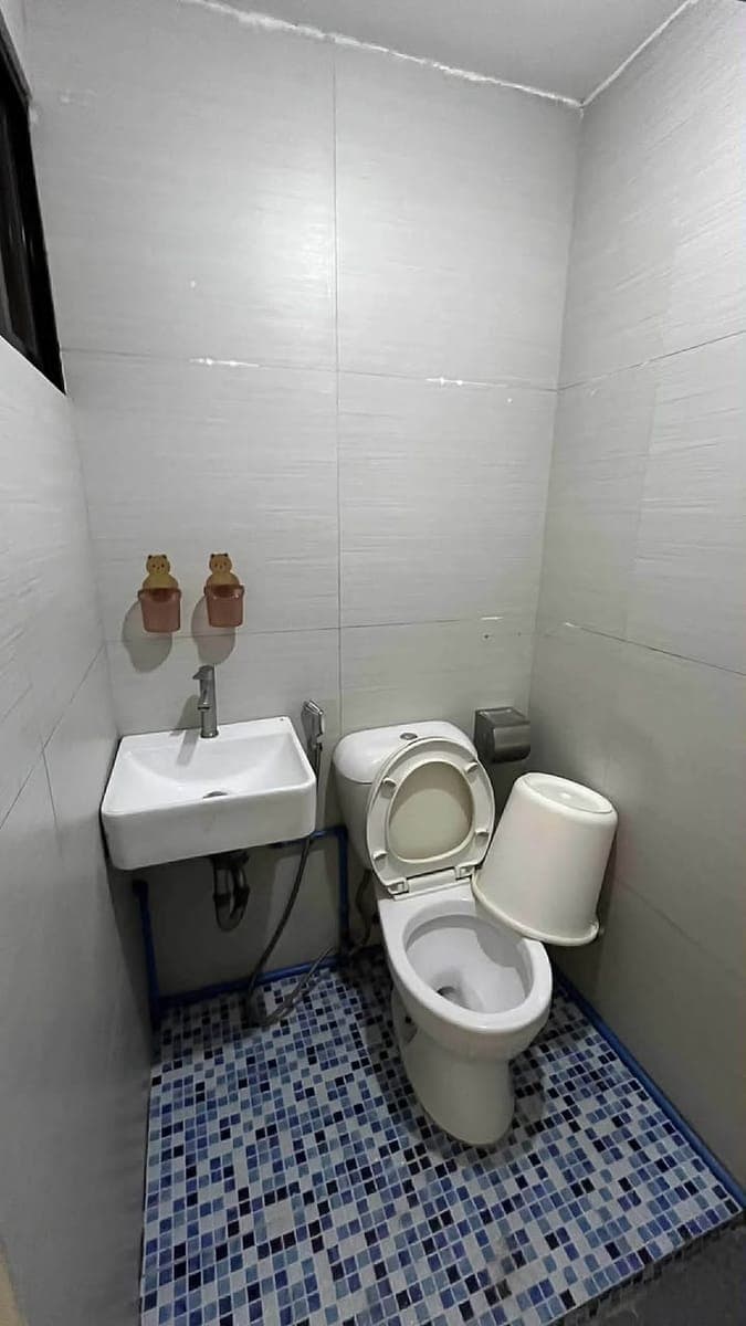 🏡 FOR RENT – 4th Floor Unit | Tanglaw Street, Mandaluyong City - photo 5