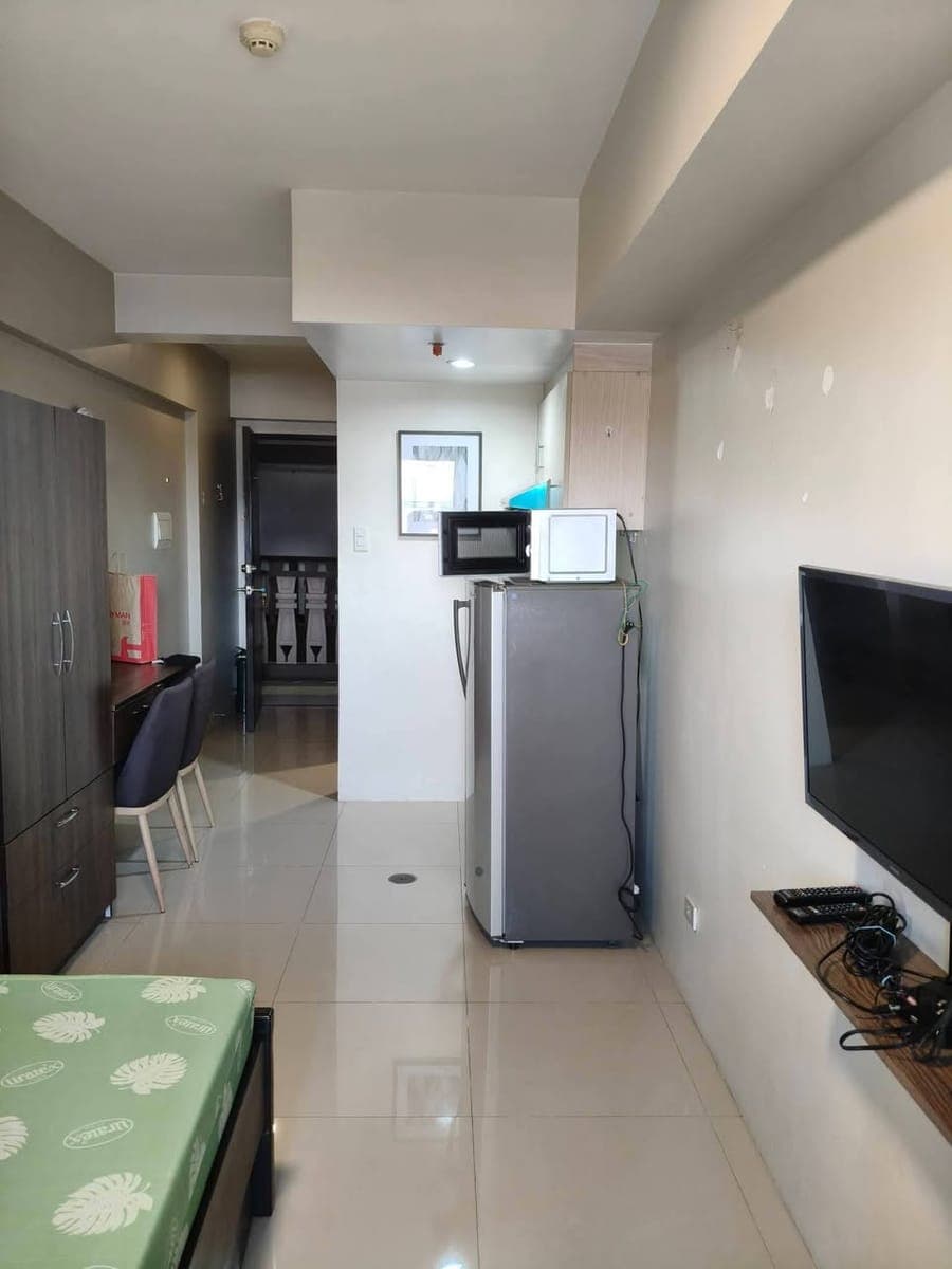 FOR RENT - photo 2
