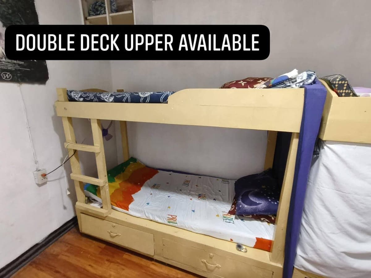 2 Female Bed Space Available upper Bed 2,600 only Electricity and Water Included. may foam and Pillo... - photo 3