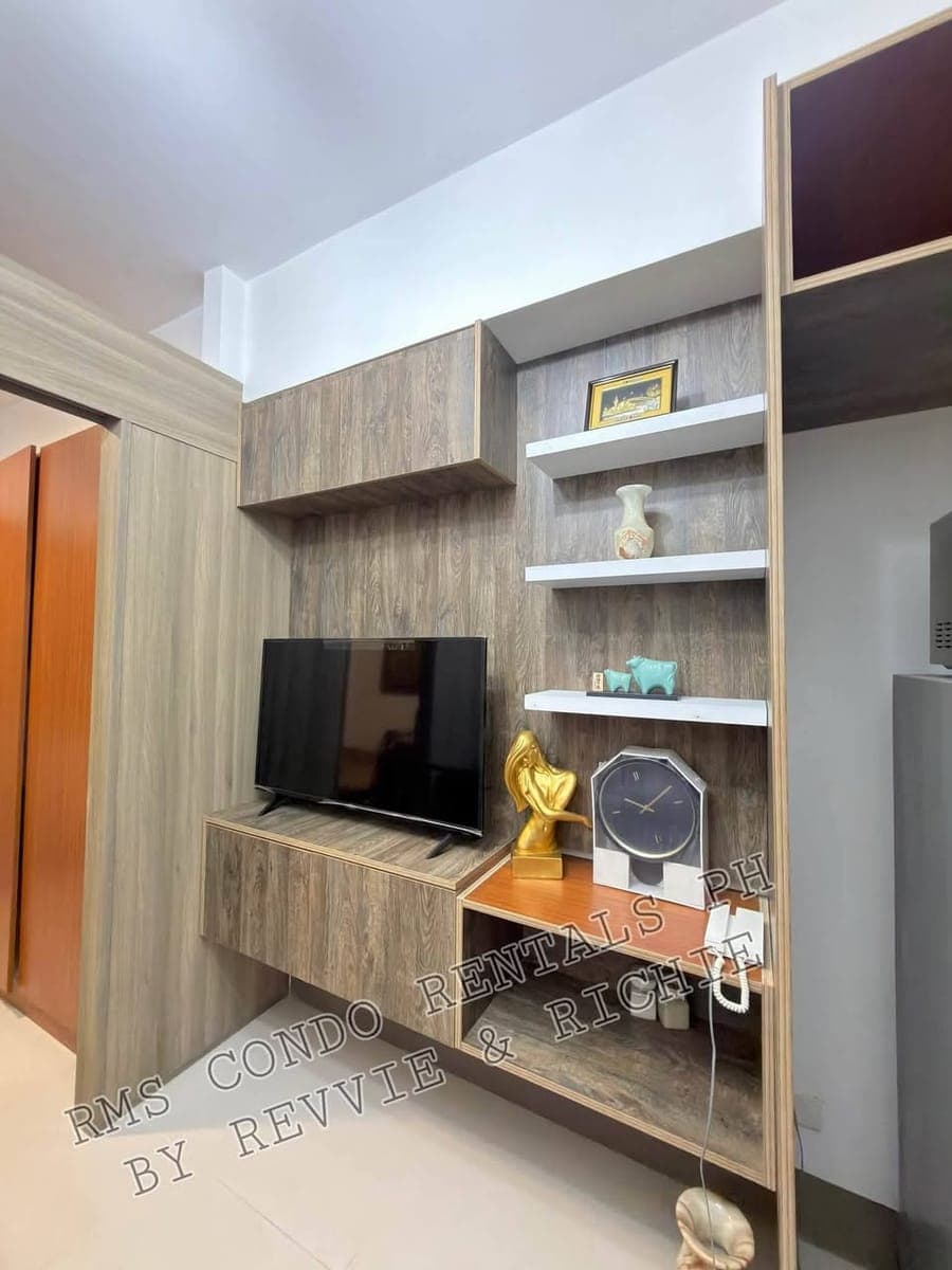 Open for viewing  & CAN MOVE IN any time - photo 1